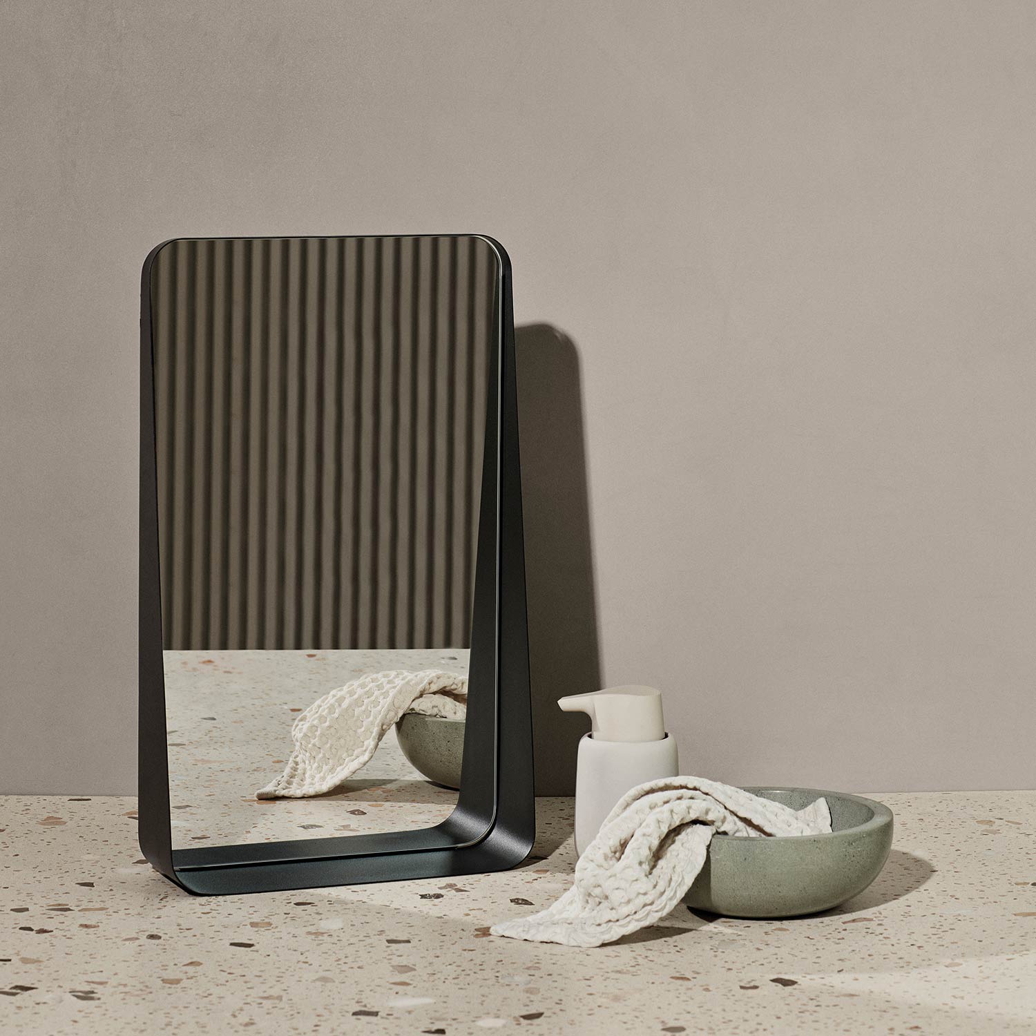 blomus sono seifenspender weiss ambiente 81919