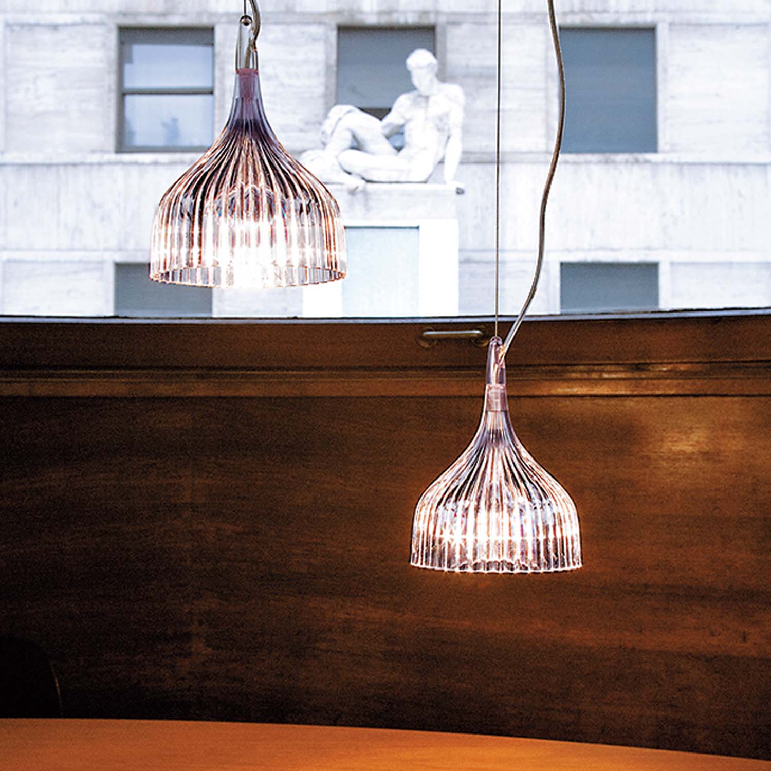 2  Lampe gelb ambiente