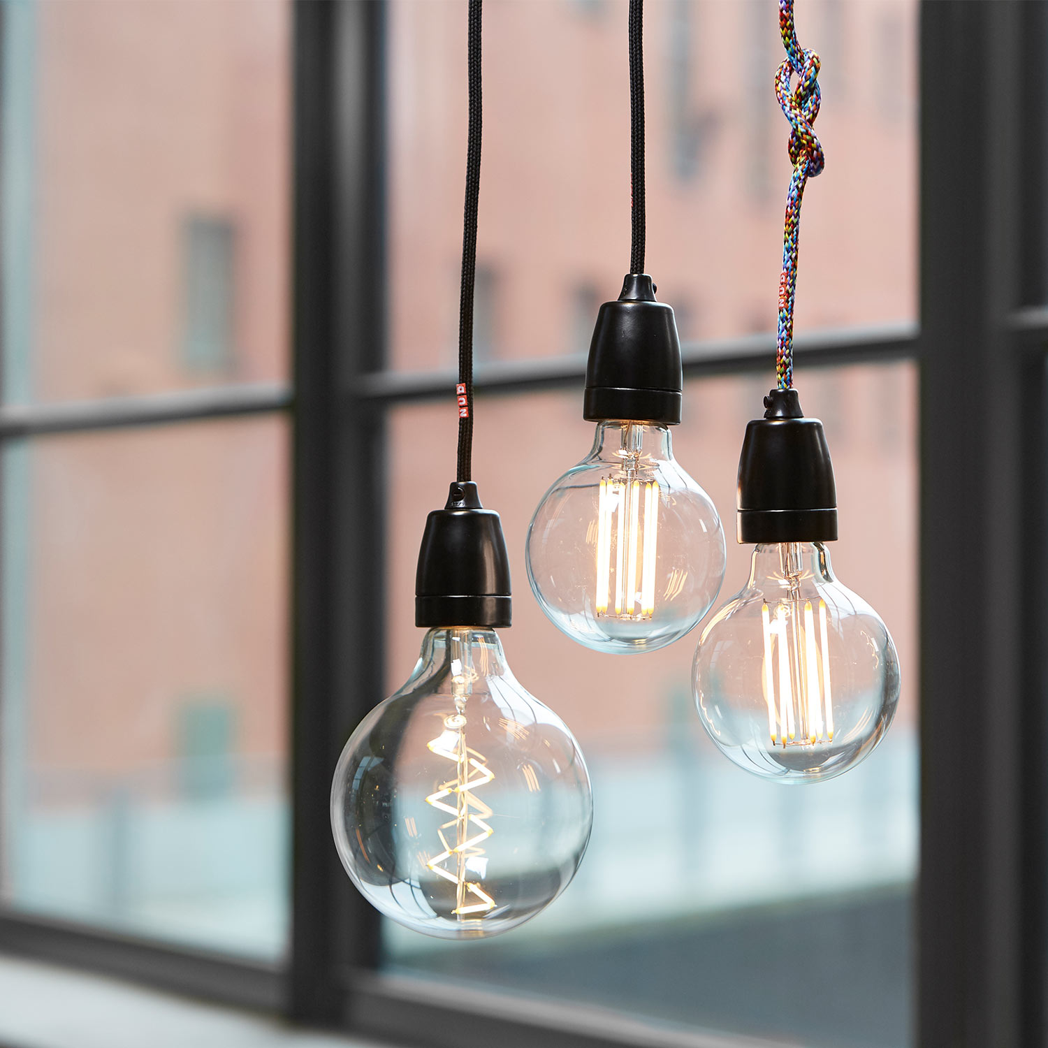 nud collection base classic black 71562