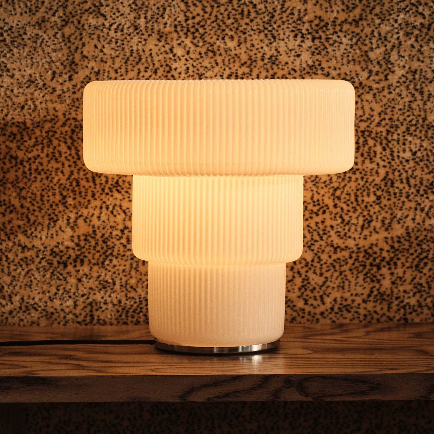 Ferm Living - Ripple Tischleuchte weiß