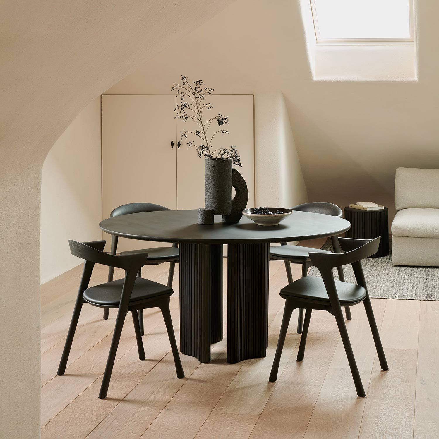 Ethnicraft - Roller Max Tisch rund mahagoni