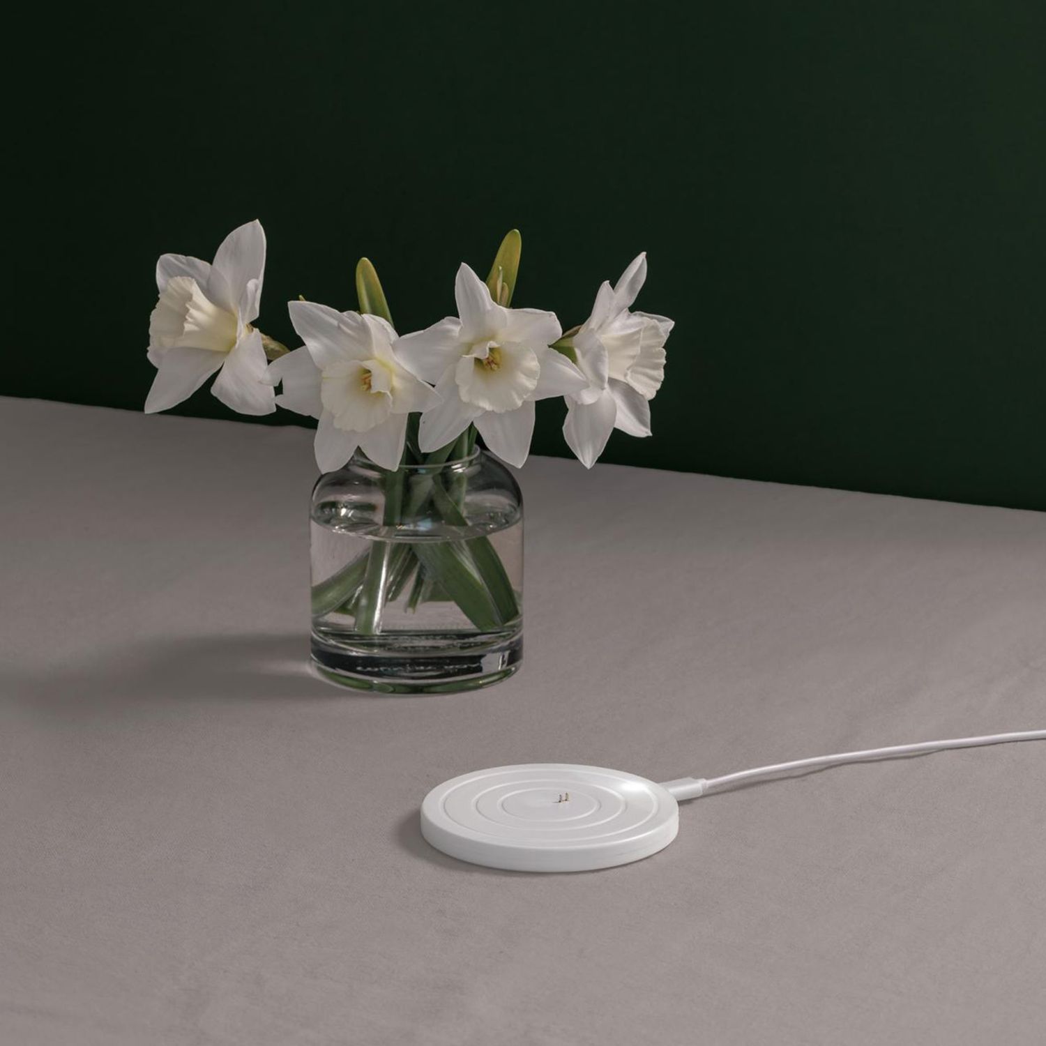 Uyuni Lighting - Ladestation USB-C Ø 10 cm weiß