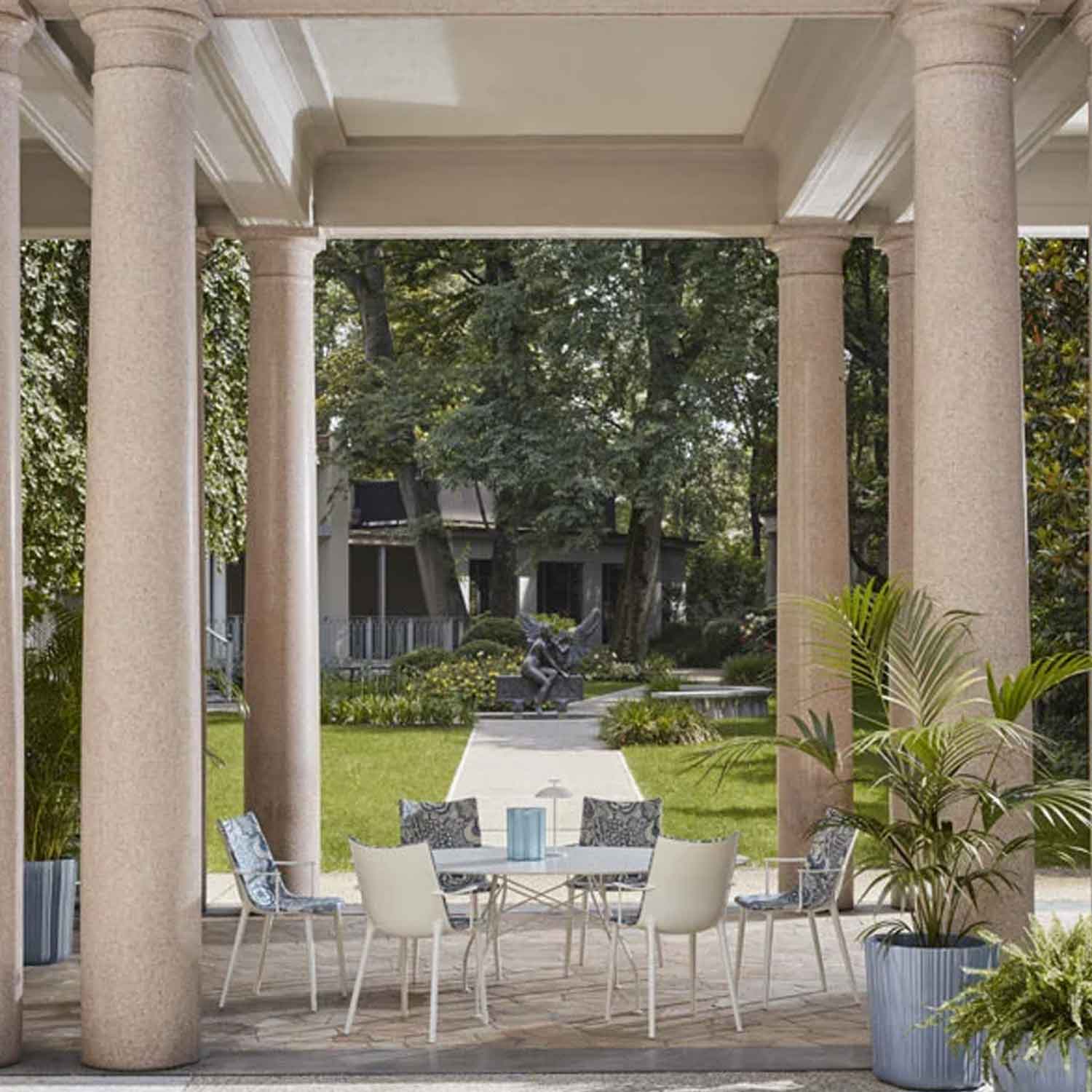 Kartell - H.H.H. Stuhl Hochglanz weiß