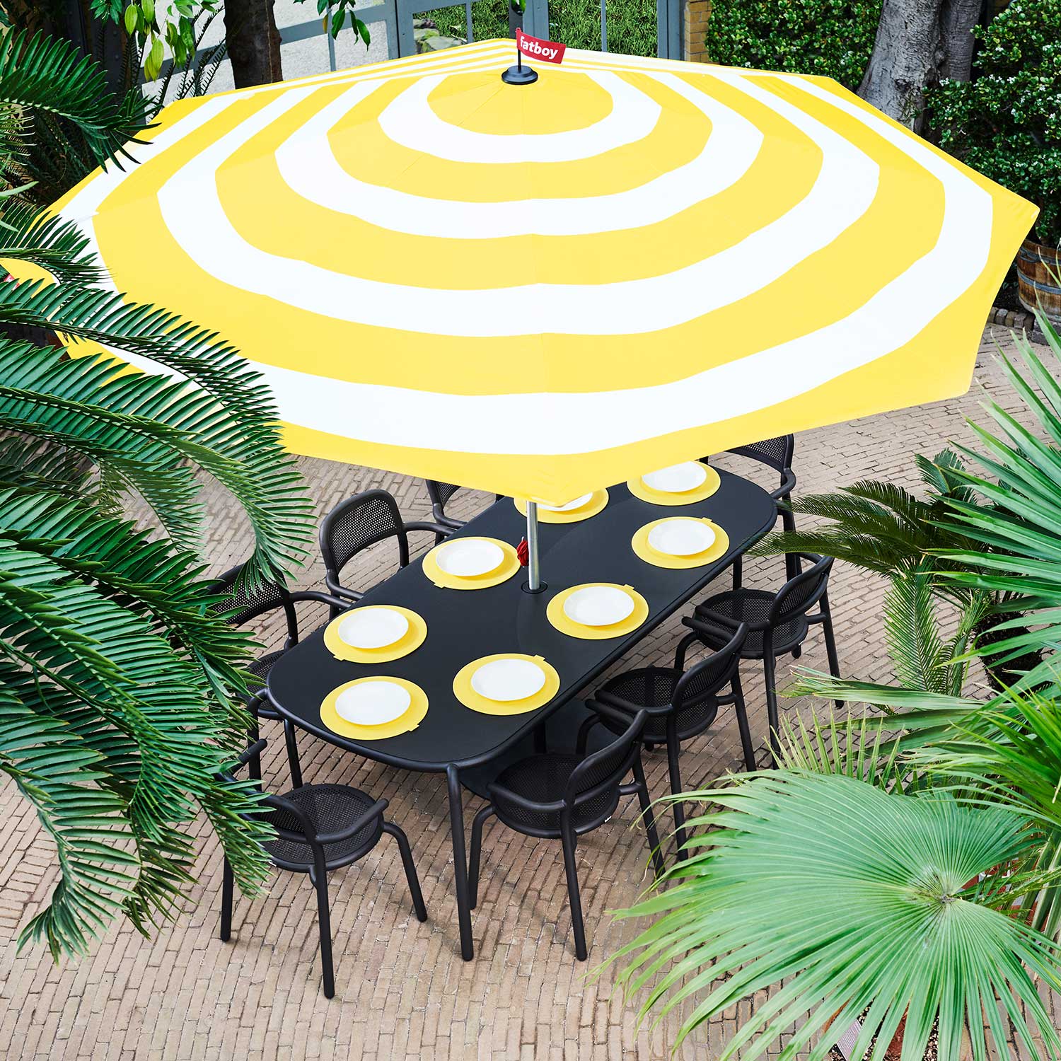 fatboy toni sessel schwarz mit sonnenschirm 51254