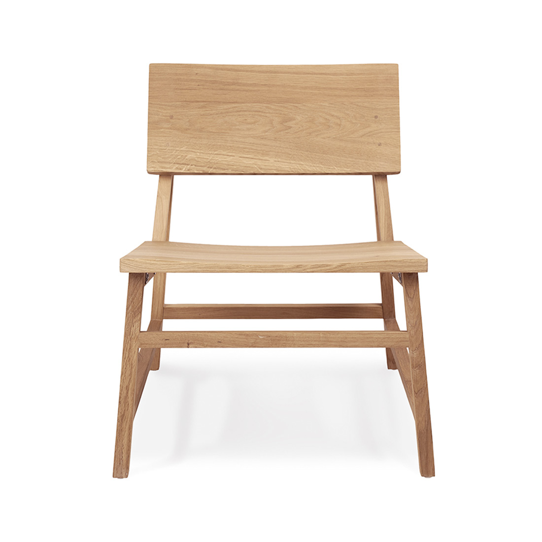 n2 ethnicraft loungesessel freisteller eichenholz vorne 89275