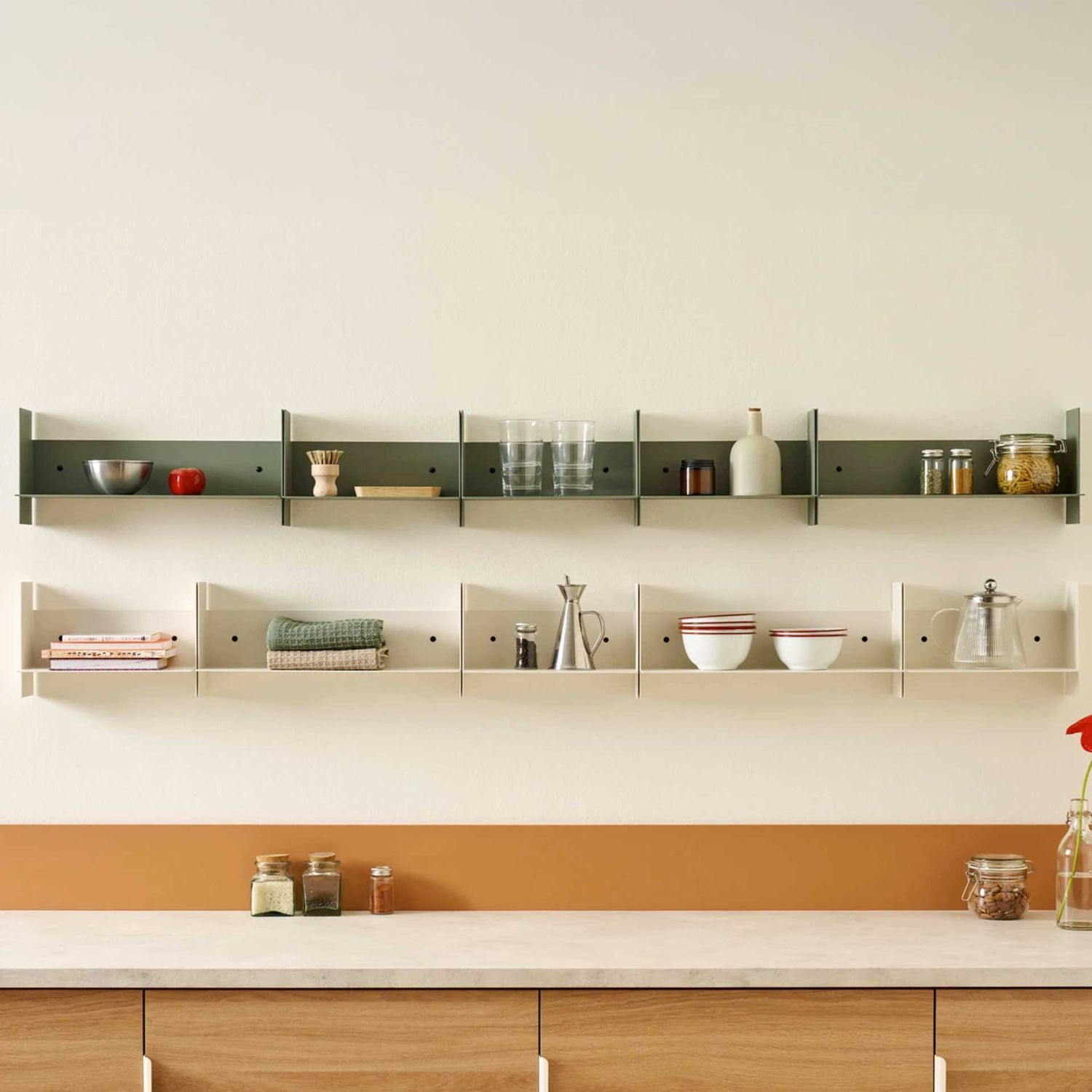 Tiptoe - PLI Wandregal 30 x 15 cm eukalyptusgrau