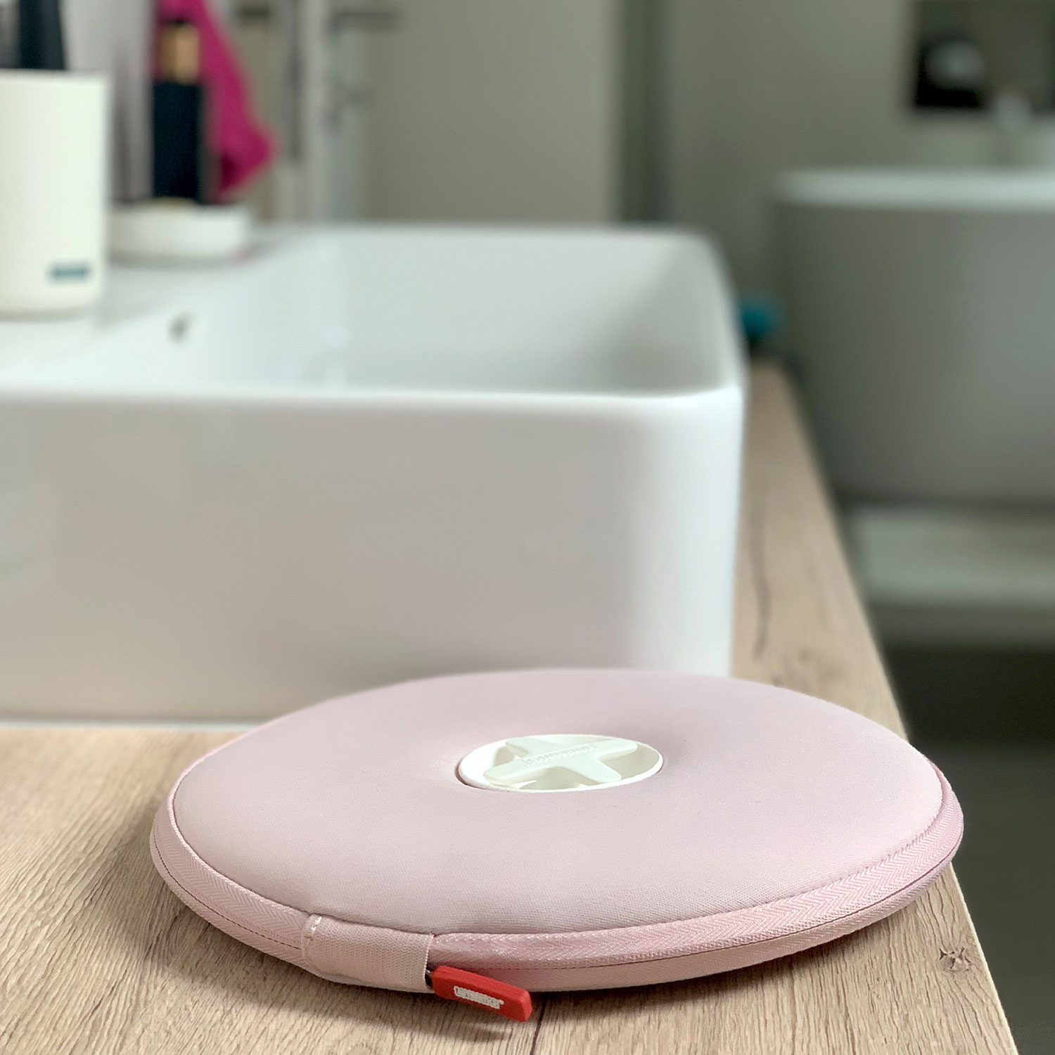 authentics PILL Wrmflasche pale rose im bad 106651