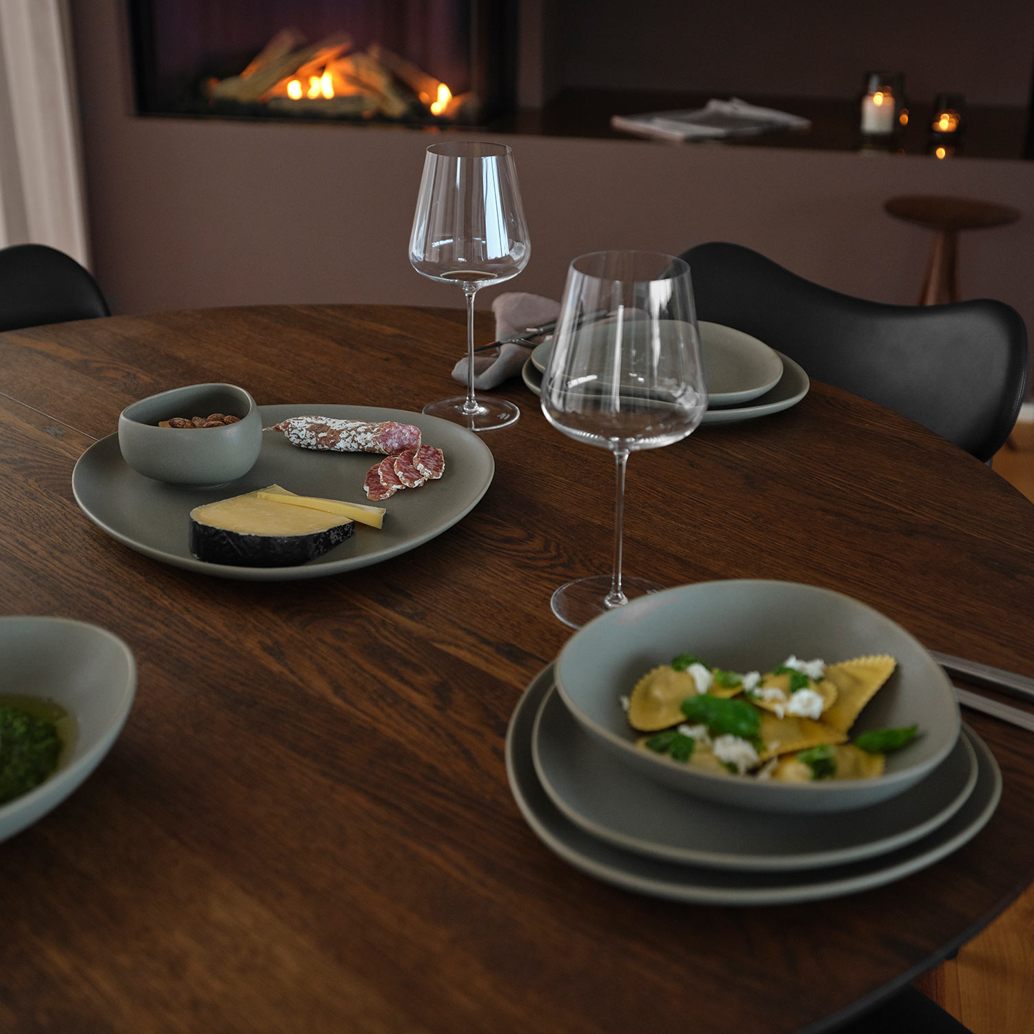 Ro Collection - Signature tiefe Teller pale green