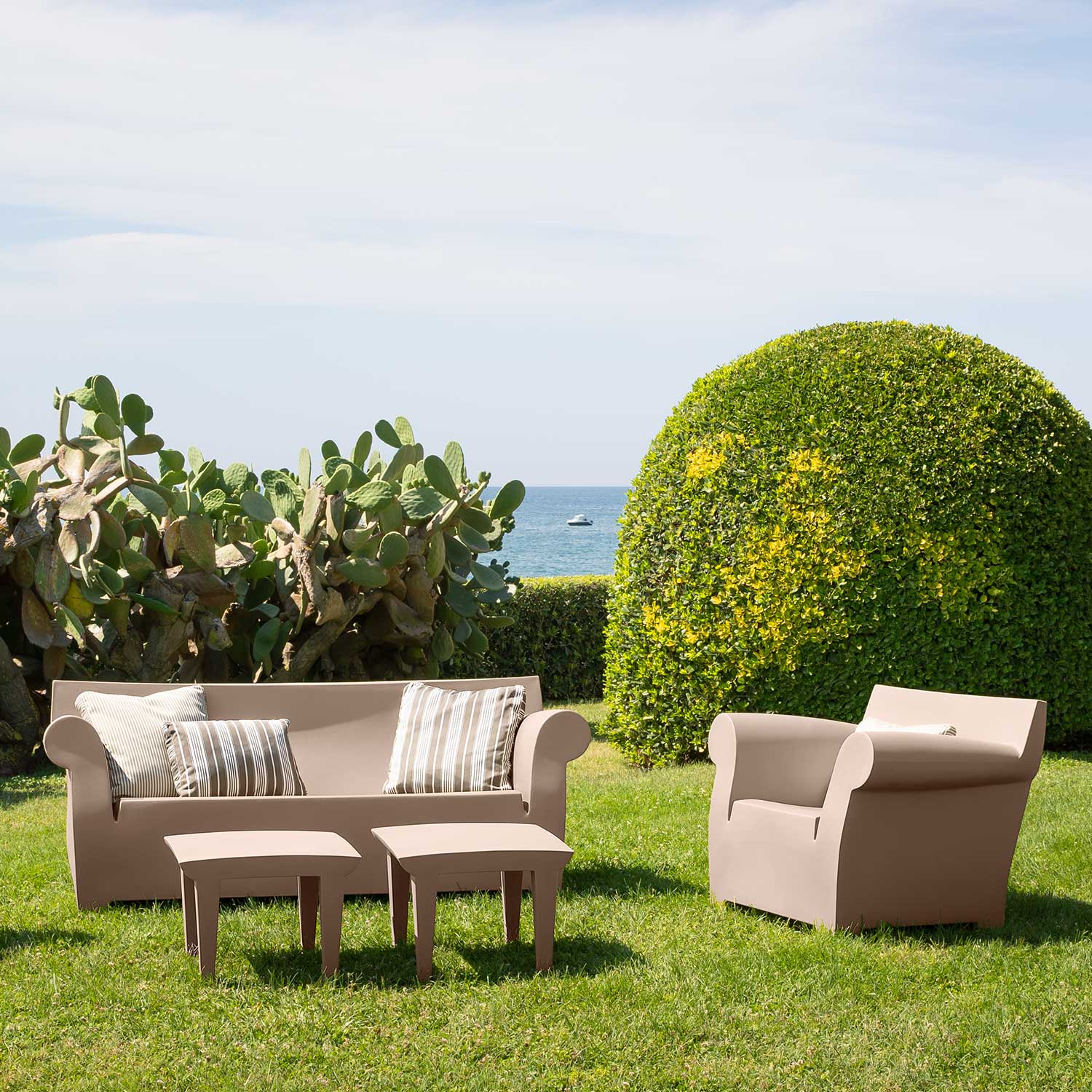 Kartell - Bubble Club Sofa erdrot