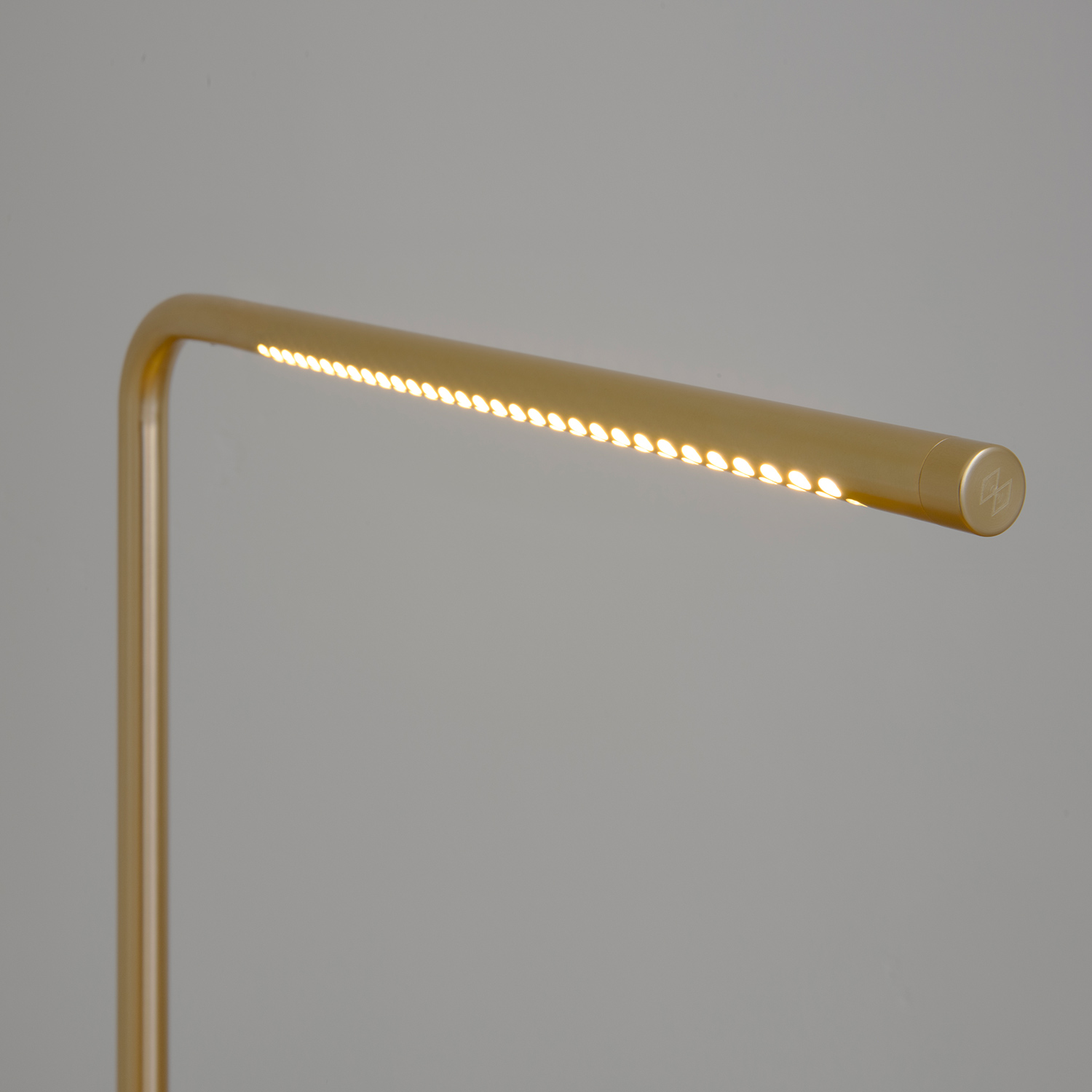 UMAGE - Omni Stehleuchte messing