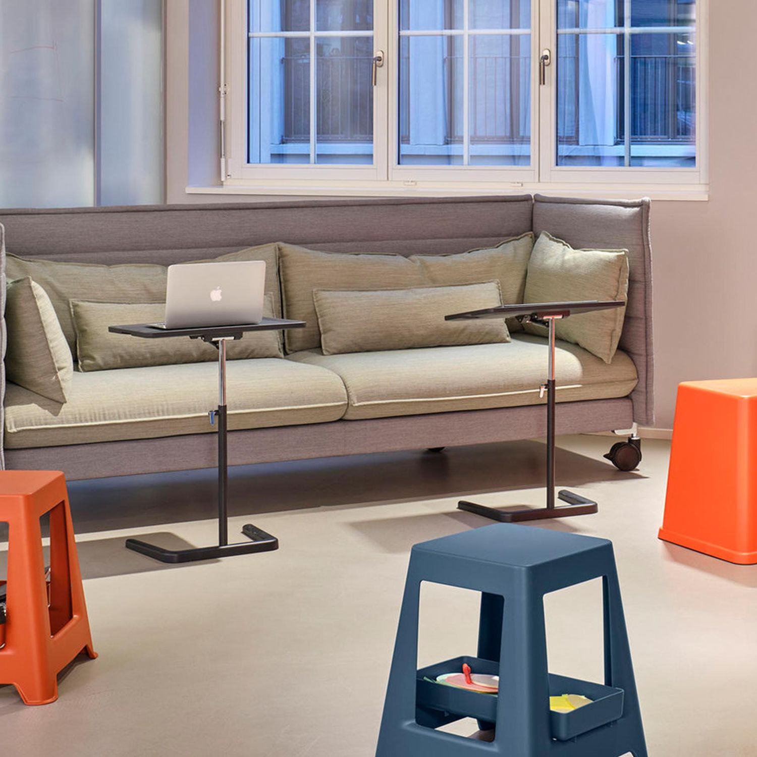 Vitra - NesTable Laptop Ständer basic dark