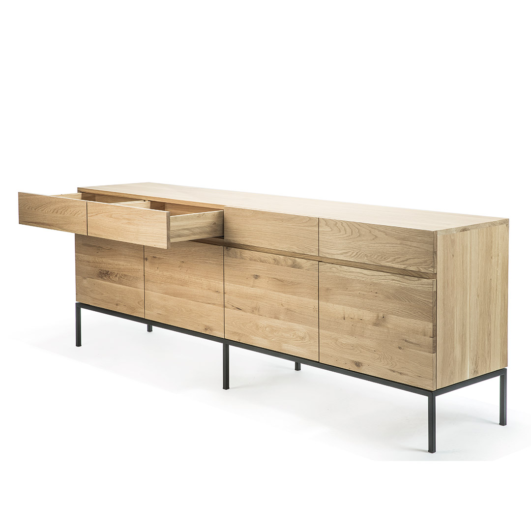 Ligna anrichte eiche ausf6 freisteller9 89903