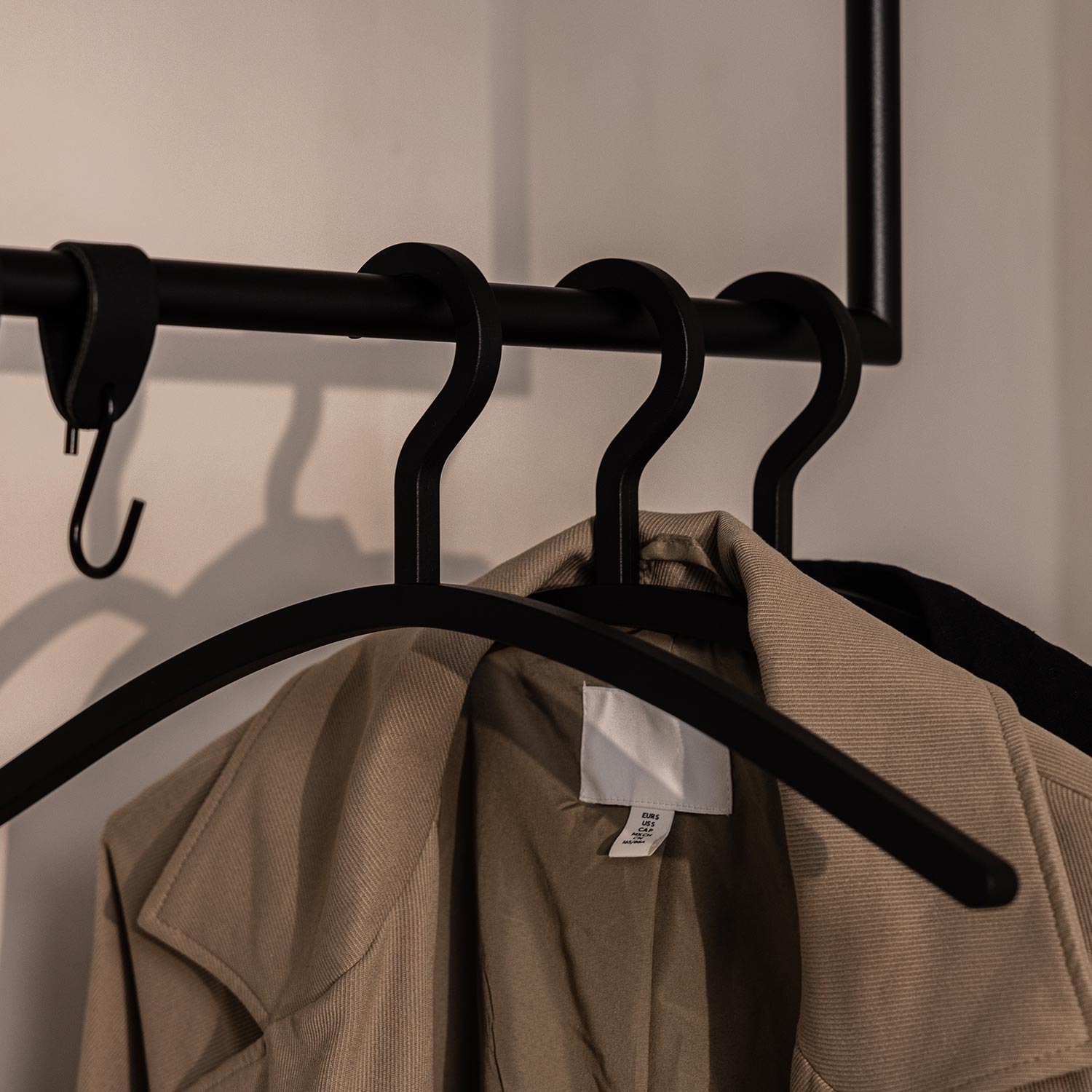 metallbude carree kleiderbuegel schwarz garderobe 96758