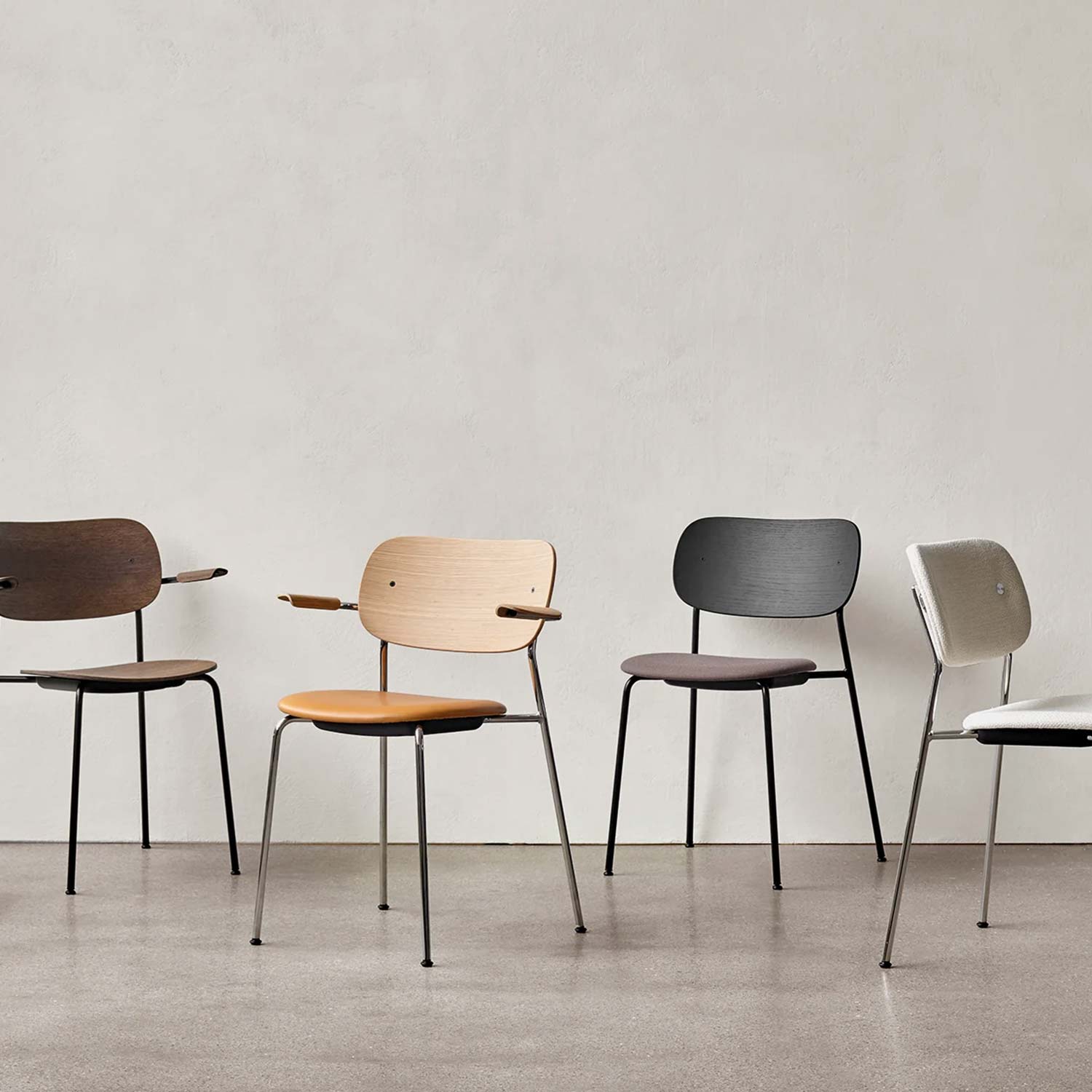 Audo - Co Dining Chair schwarz/Eiche dunkel Vollpolster 1001