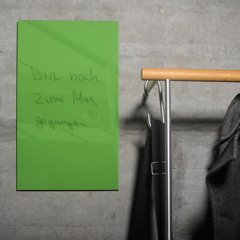 raum blick max magenttafel gruen 3 14578