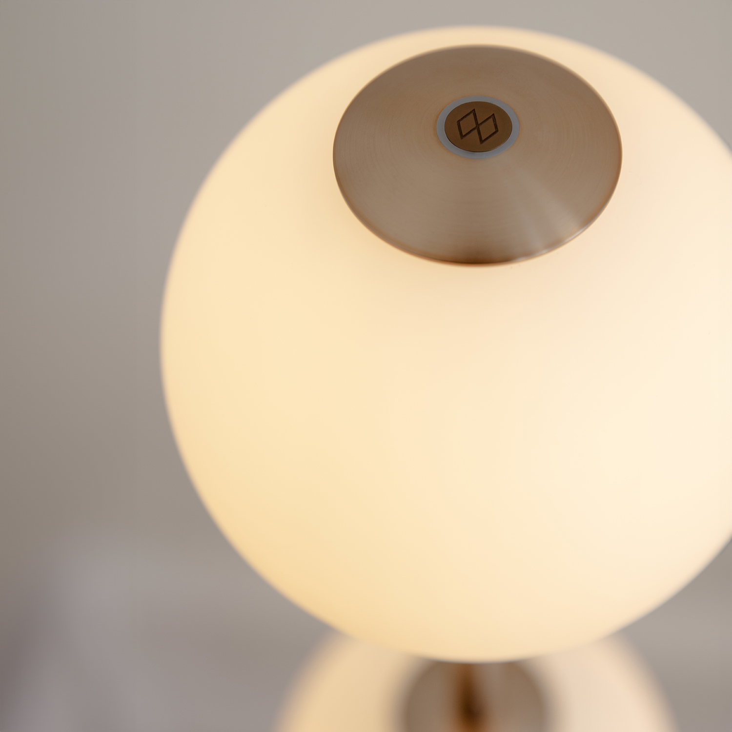 UMAGE - Audrey Stehleuchte stahl