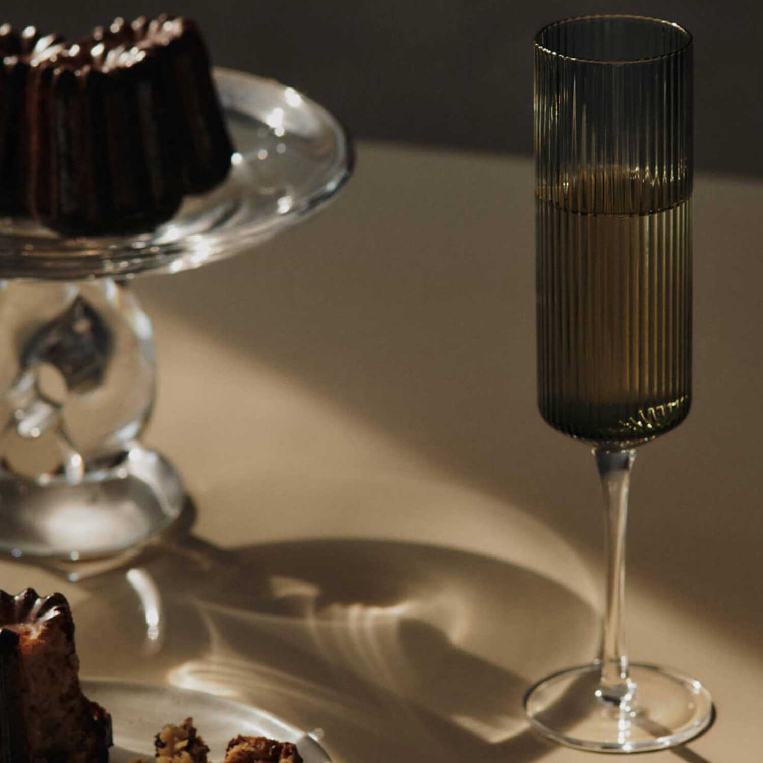 Ferm Living - Ripple Champagnerflöten 2er-Set glasklar