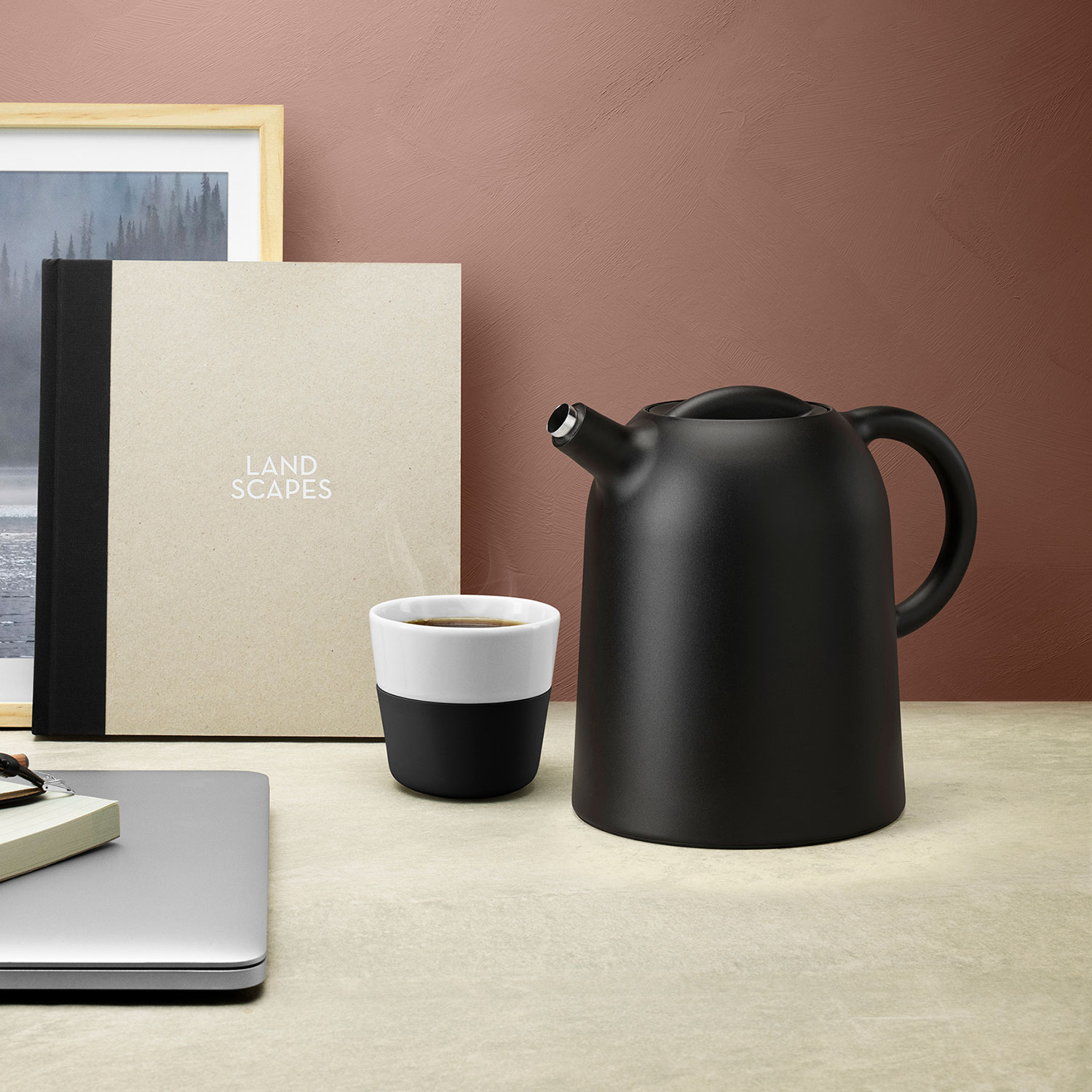 eva solo thimble isolierkanne schwarz 502717 3