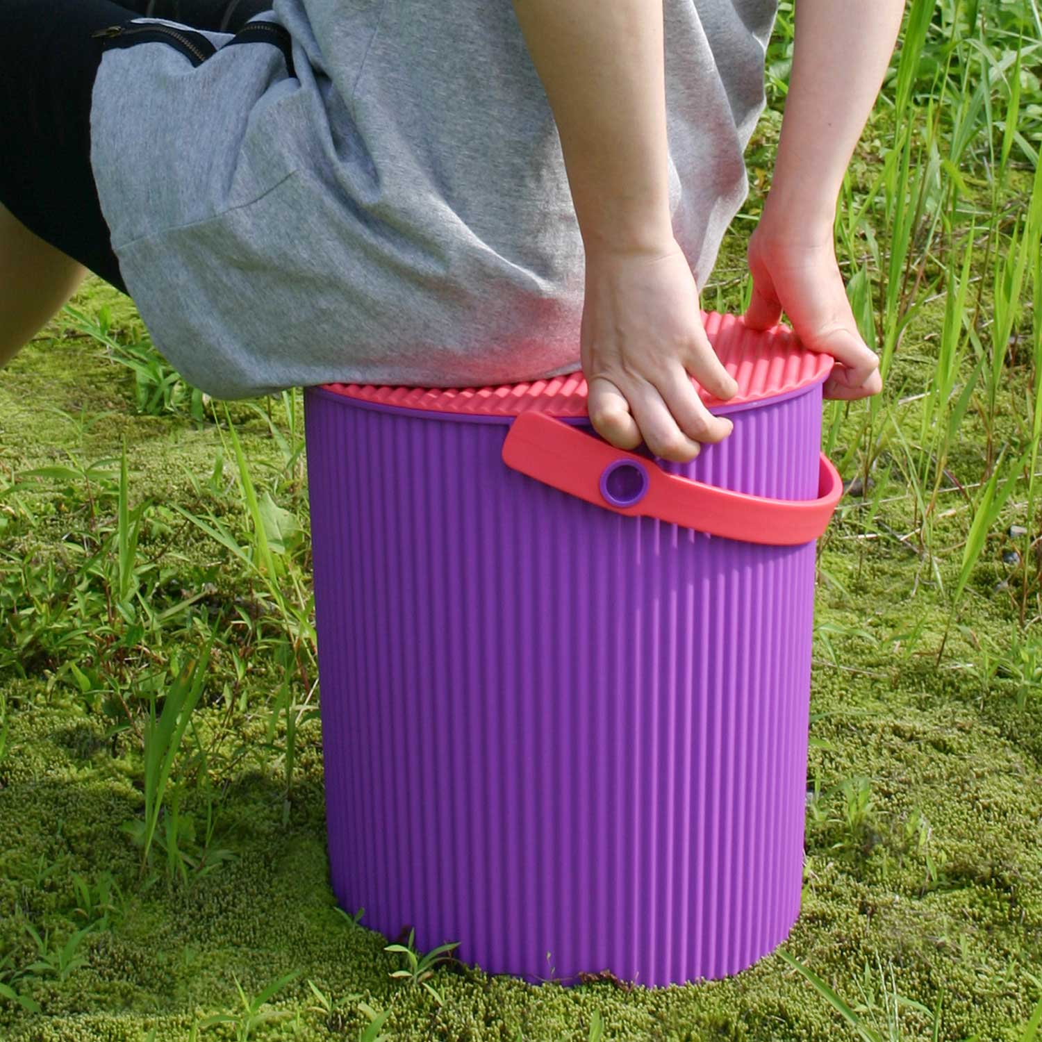 Hachiman- Omnioutil Eimer mit Deckel 20 l flamingo