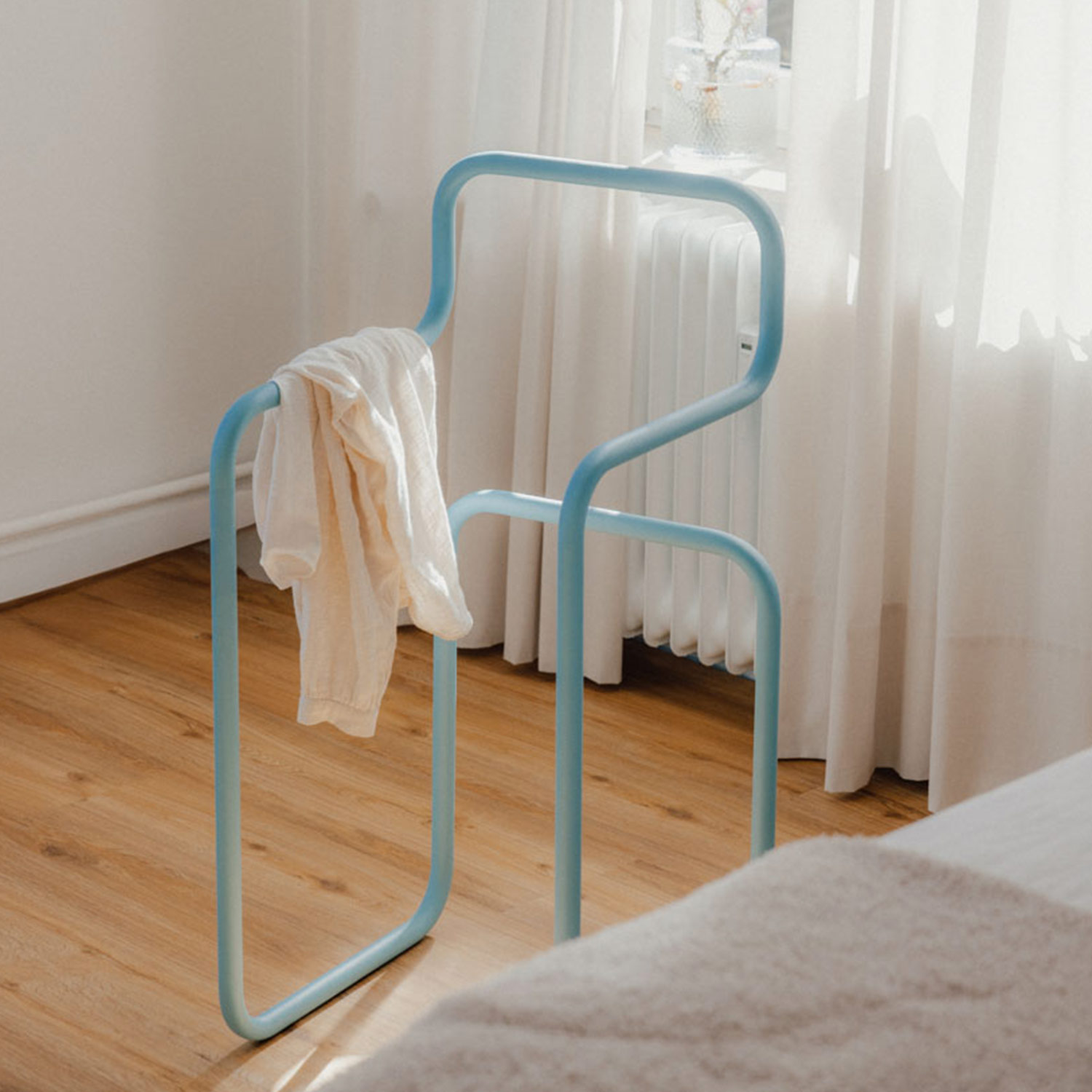 Metallbude - James Herrendiener schwarz