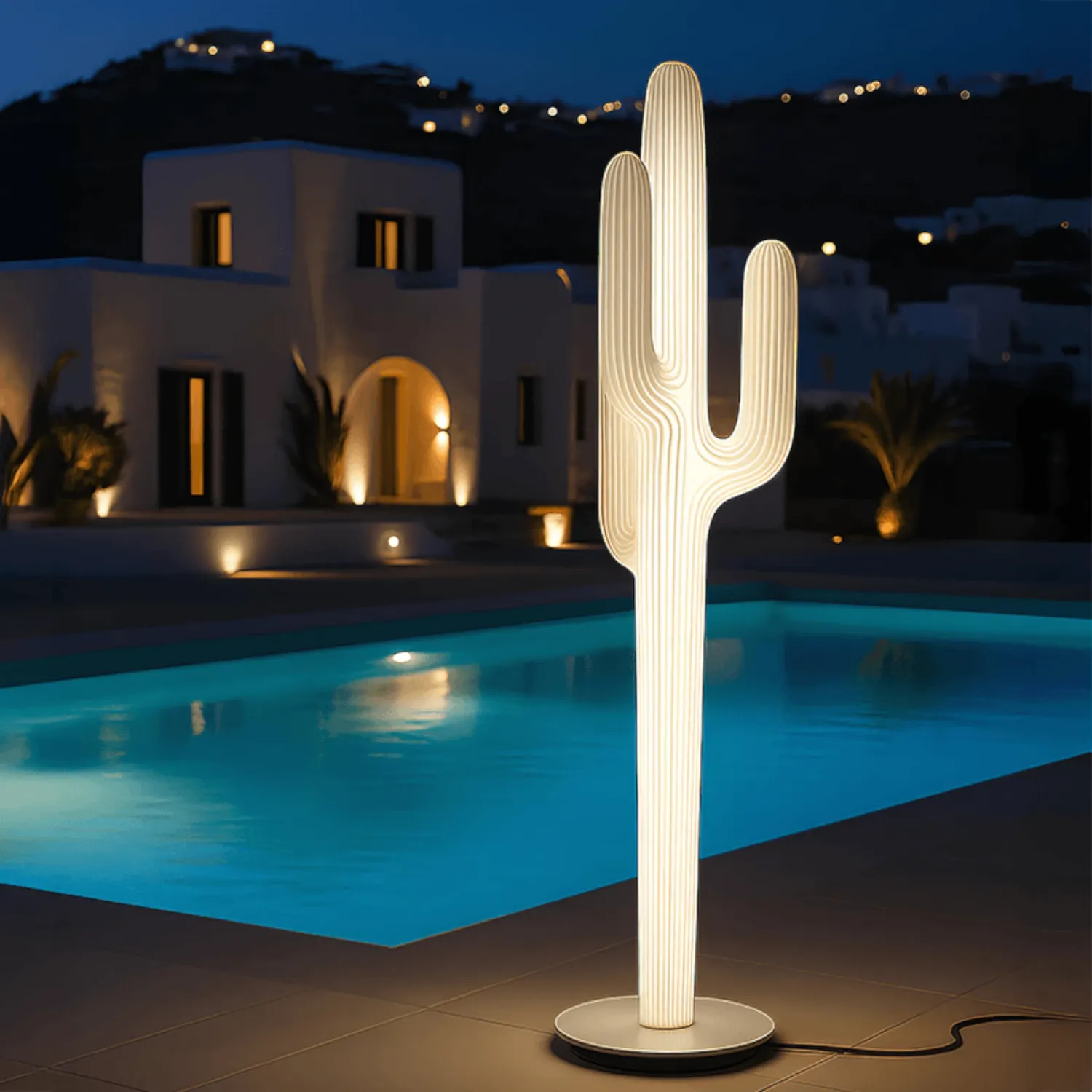 Qeeboo - Saguaro Stehleuchte Outdoor