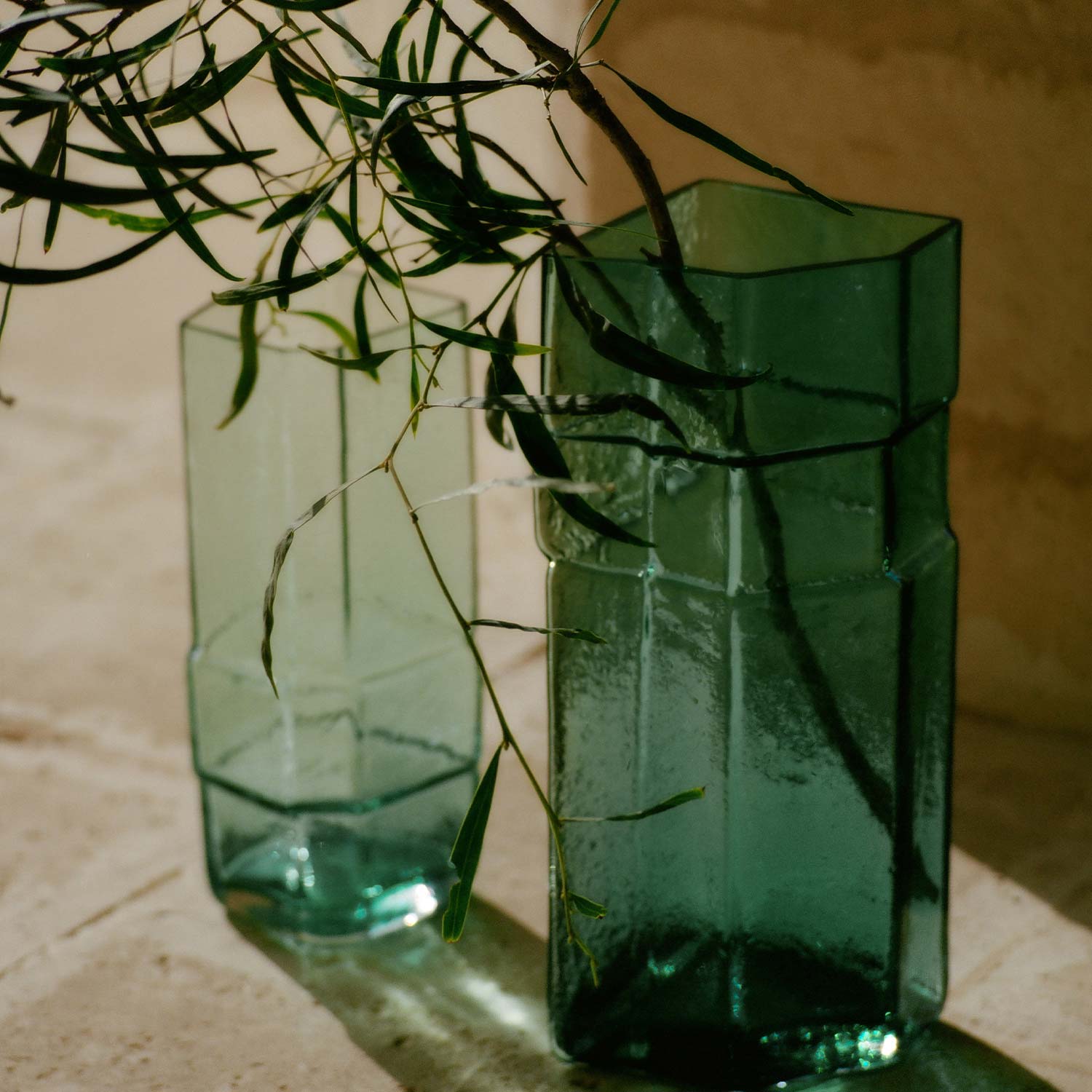 Ferm Living - Muro Vase S recycled green