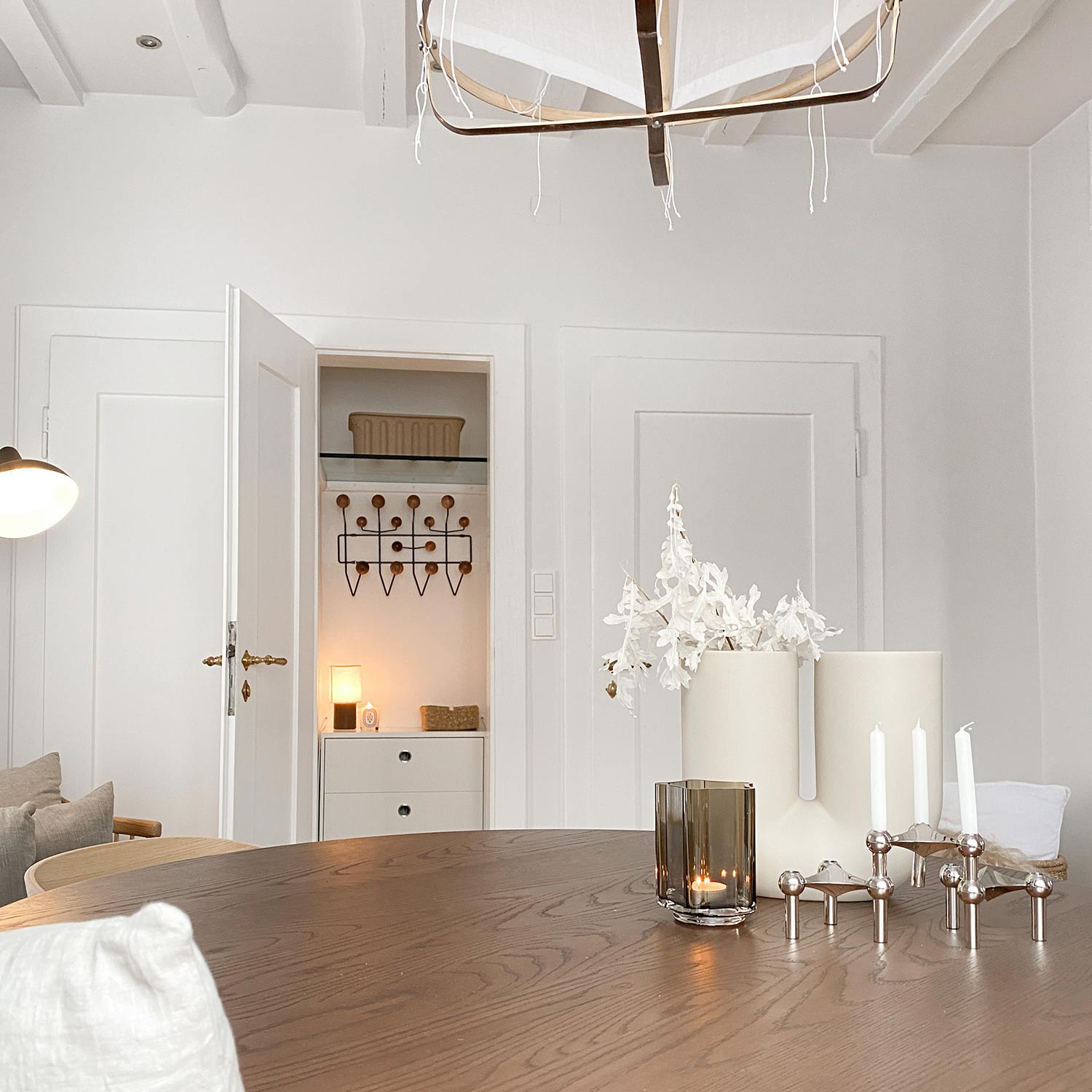 muuto kink vase vitra hang it all 75738