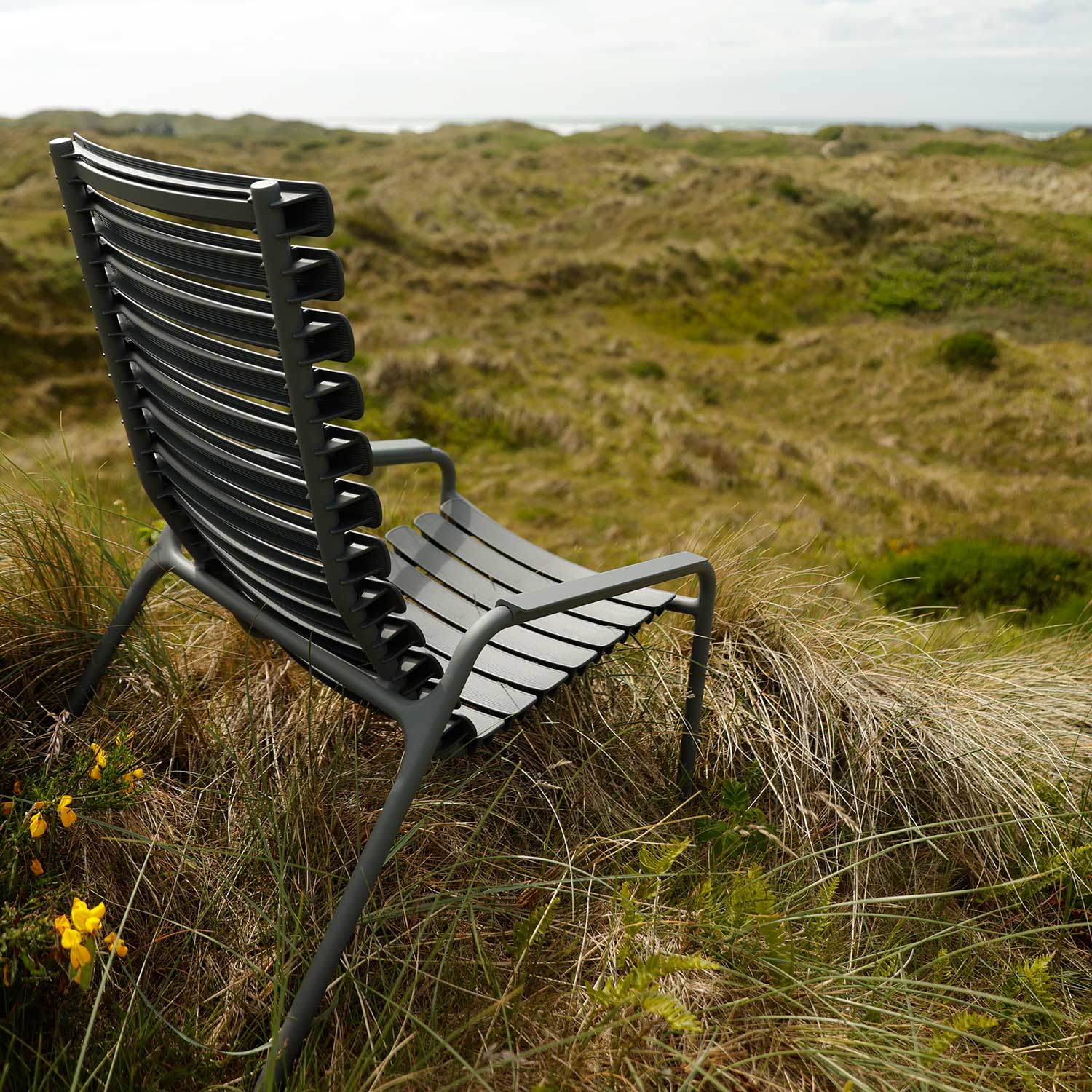 reclips lounge houe 92657