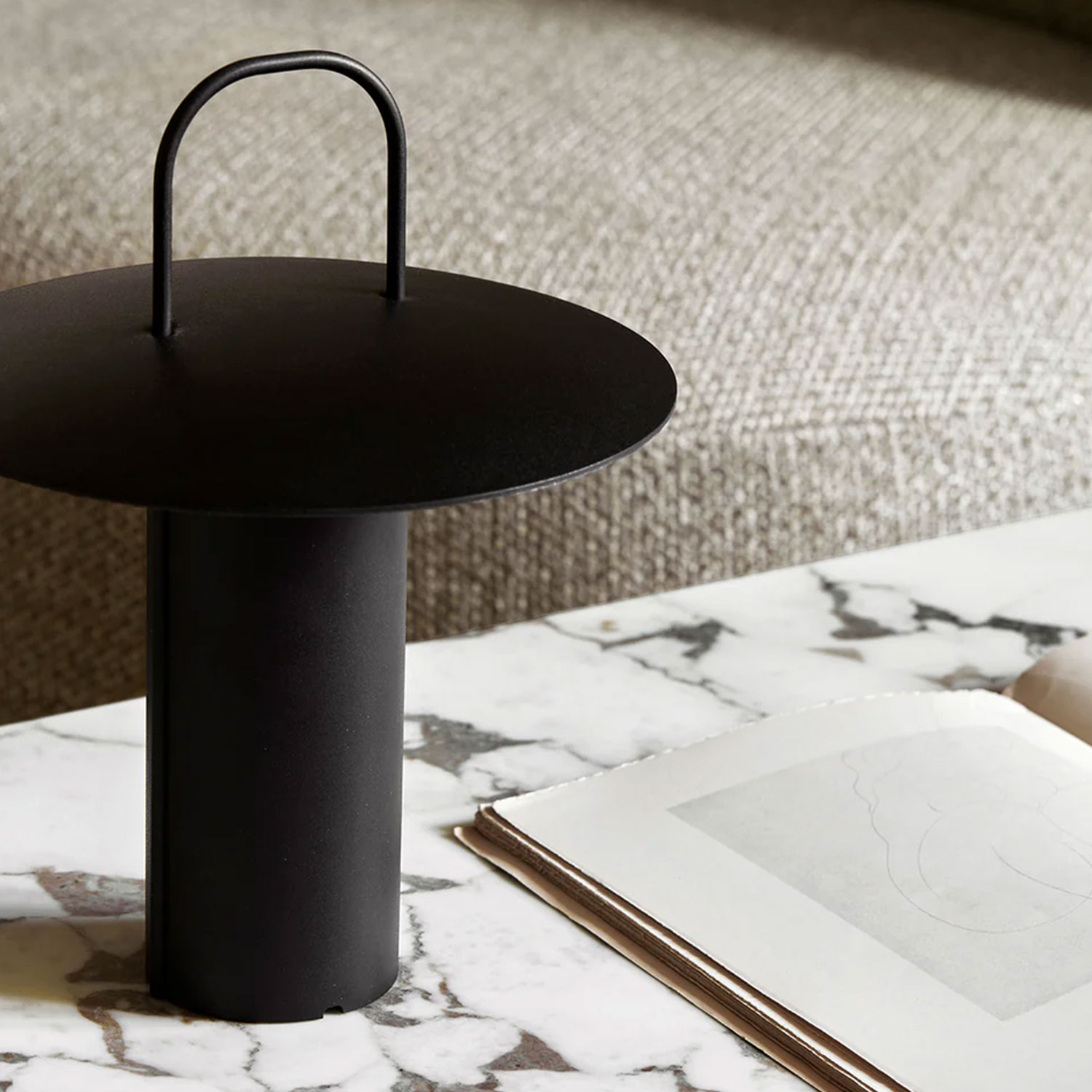 Audo - Ray Tischleuchte tragbar schwarz