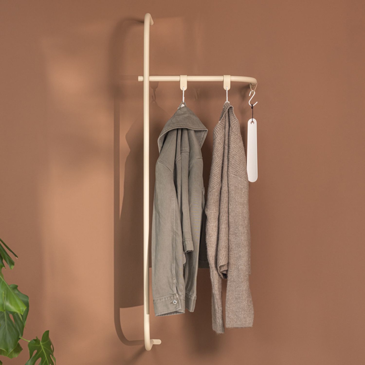 Metallbude - Tamina Garderobe cashew