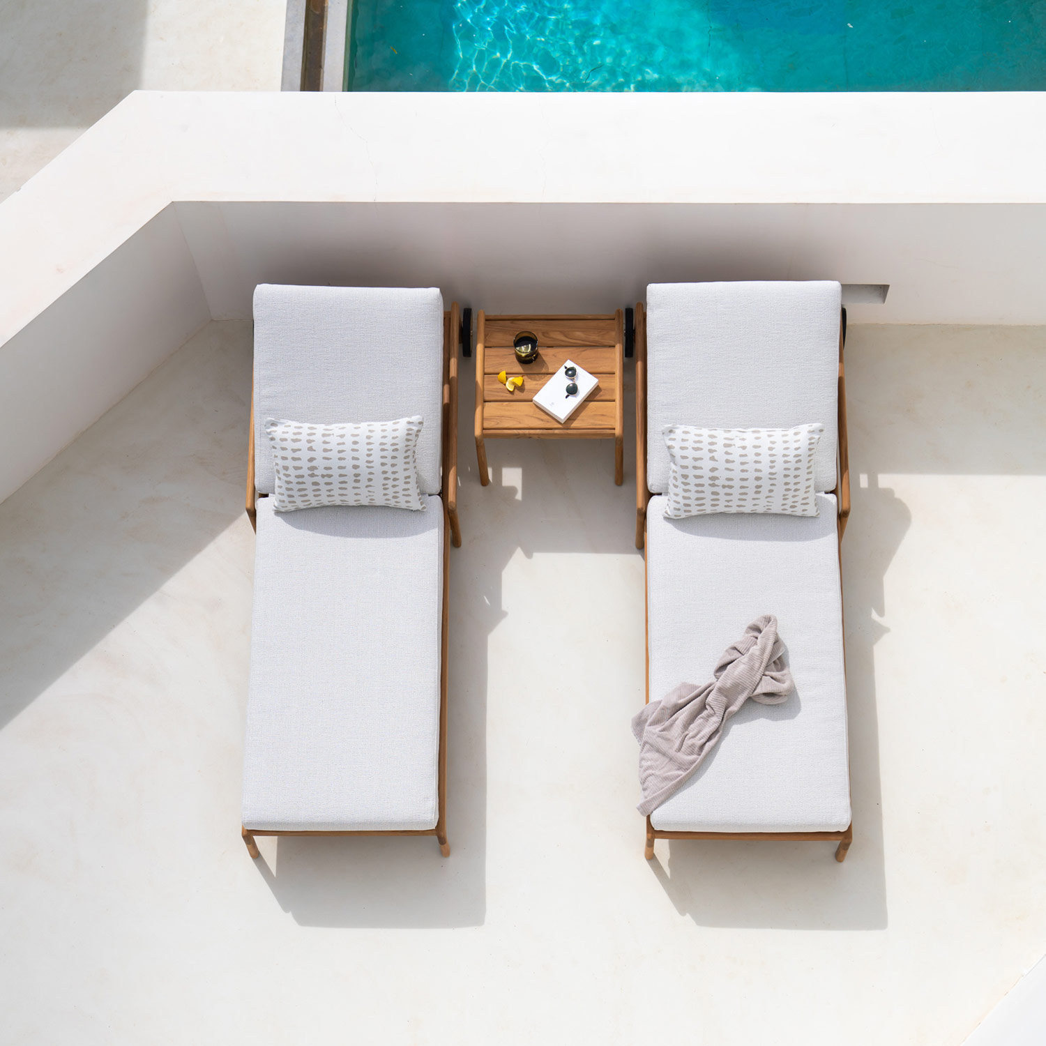 kleiner tisch jack ethnicraft 91440