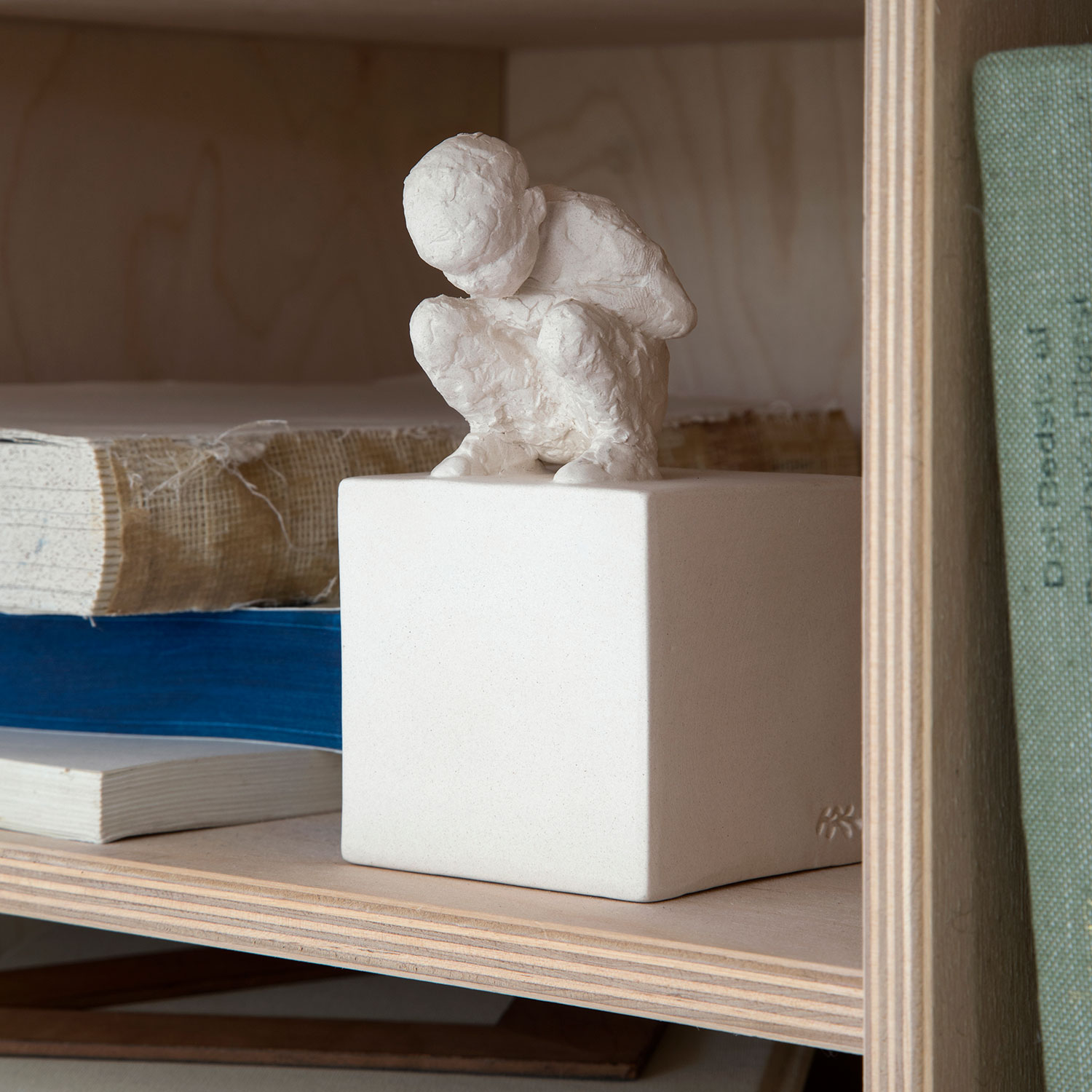 Kaehler Character The Curiuos One 18100 2