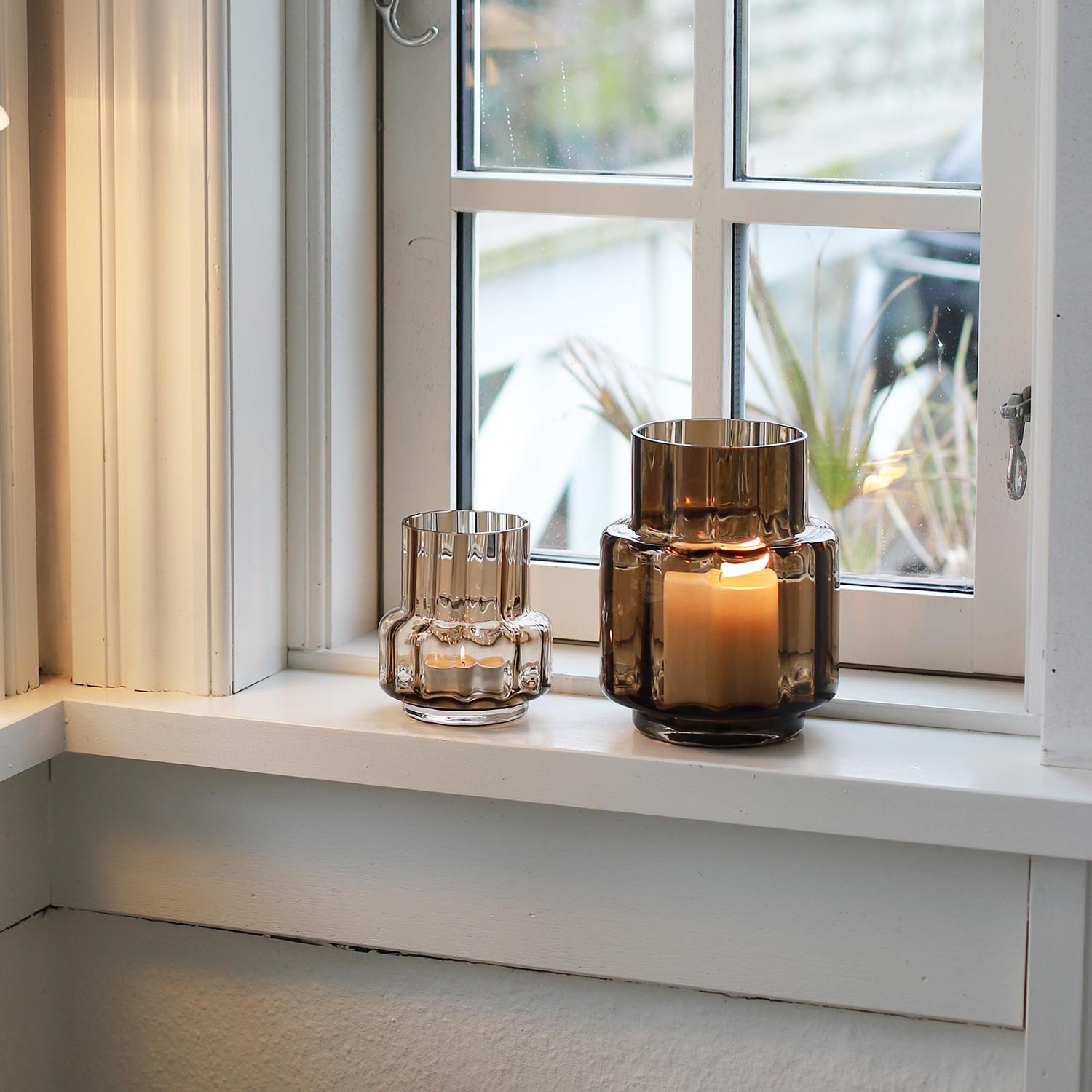 Ro Collection - Hurricane Reflections No. 25 amber