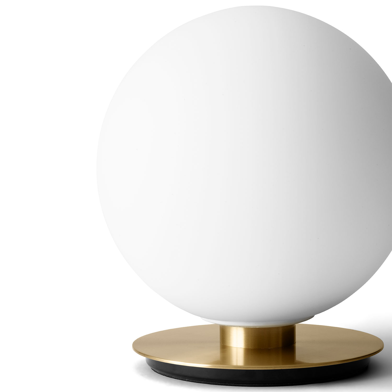 Audo - TR Bulb Decken- und Wandleuchte schwarz / matt opal