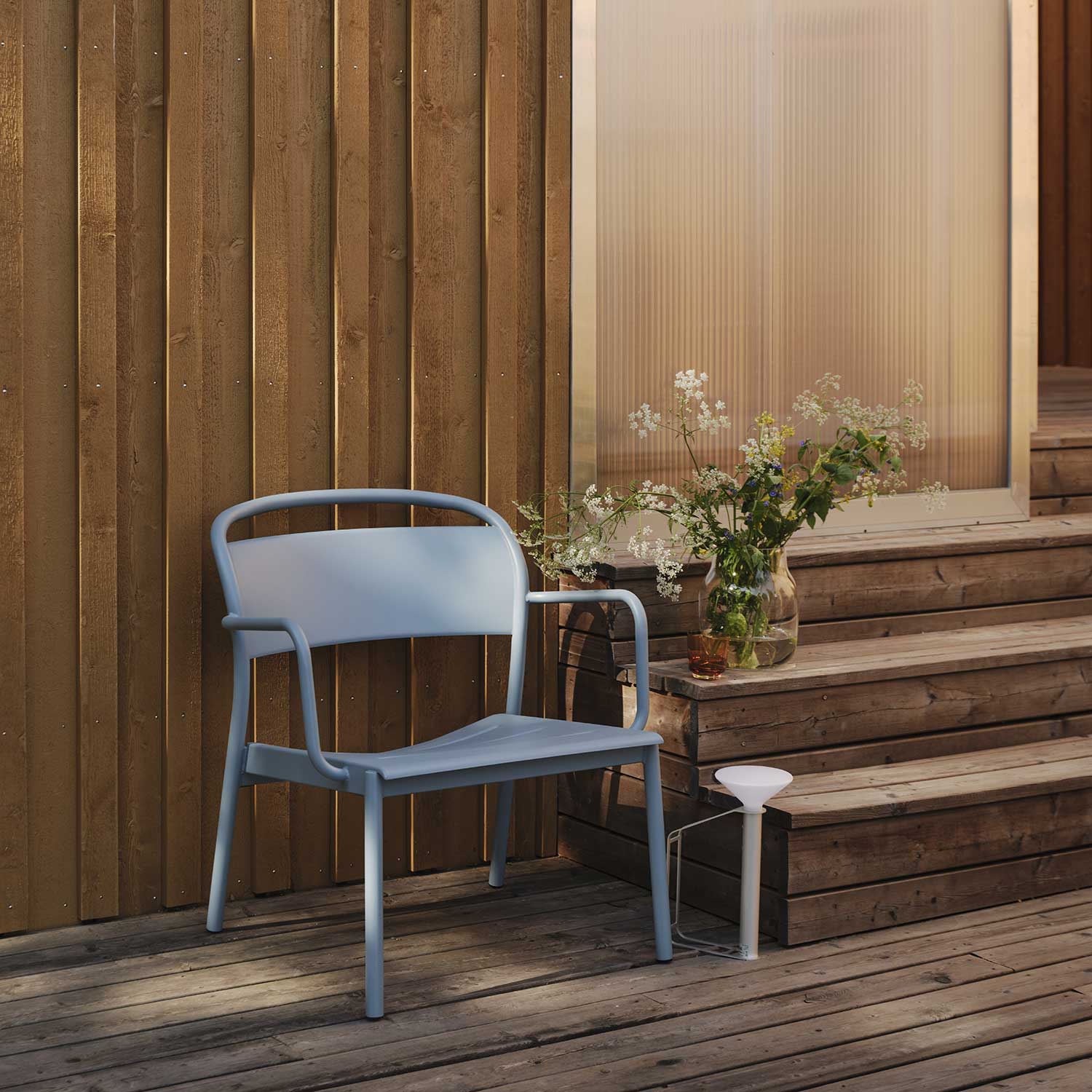 muuto Linear steel loungechair  pale blue 99212