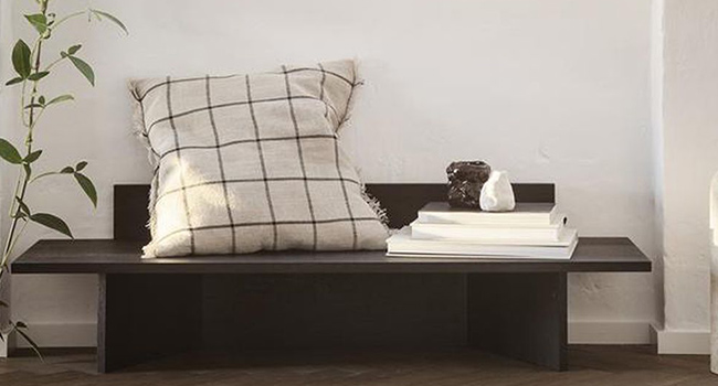 Ferm Living Kissen Calm Kissen auf Bank