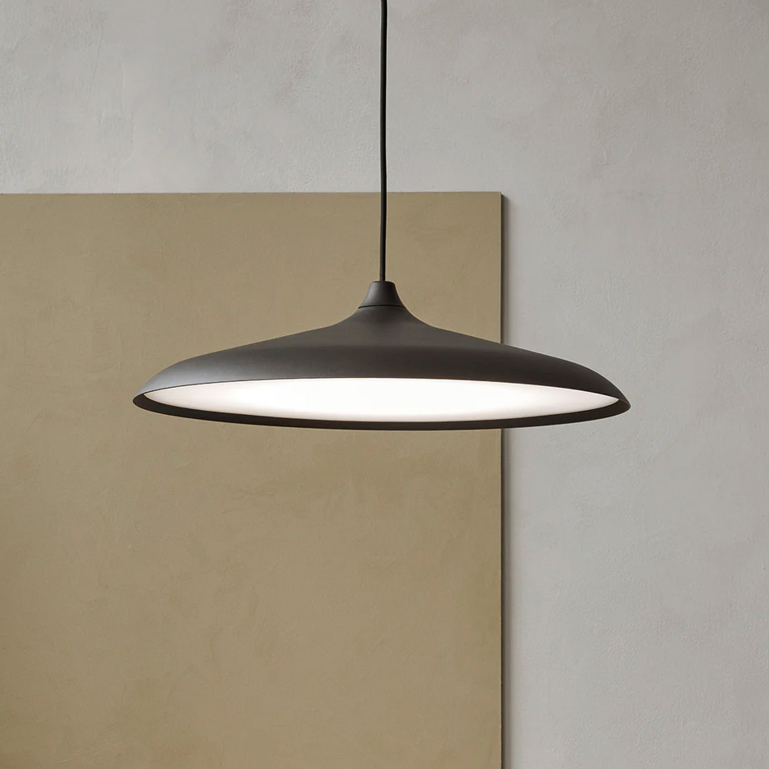 Audo - Circular Pendelleuchte schwarz