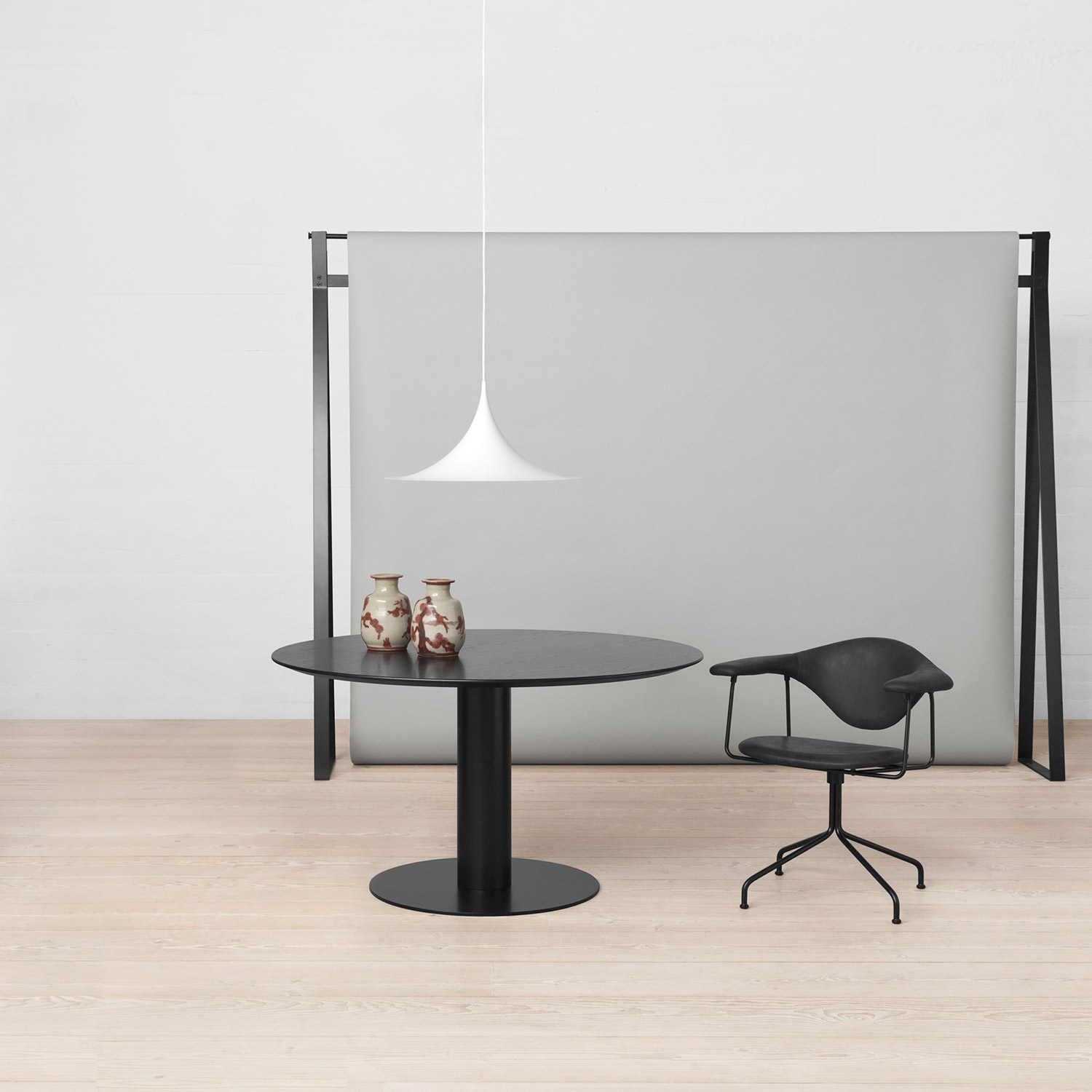 gubi semi pendelleuchte weiss 61684